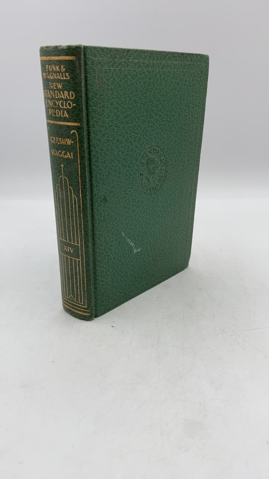 Funk & Wagnalls New Standard Encyclopedia of Universal Knowledge - front cover