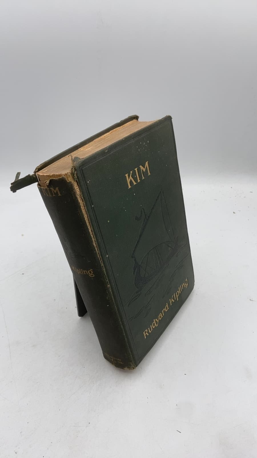 KIM by Rudyard Kipling - front cover