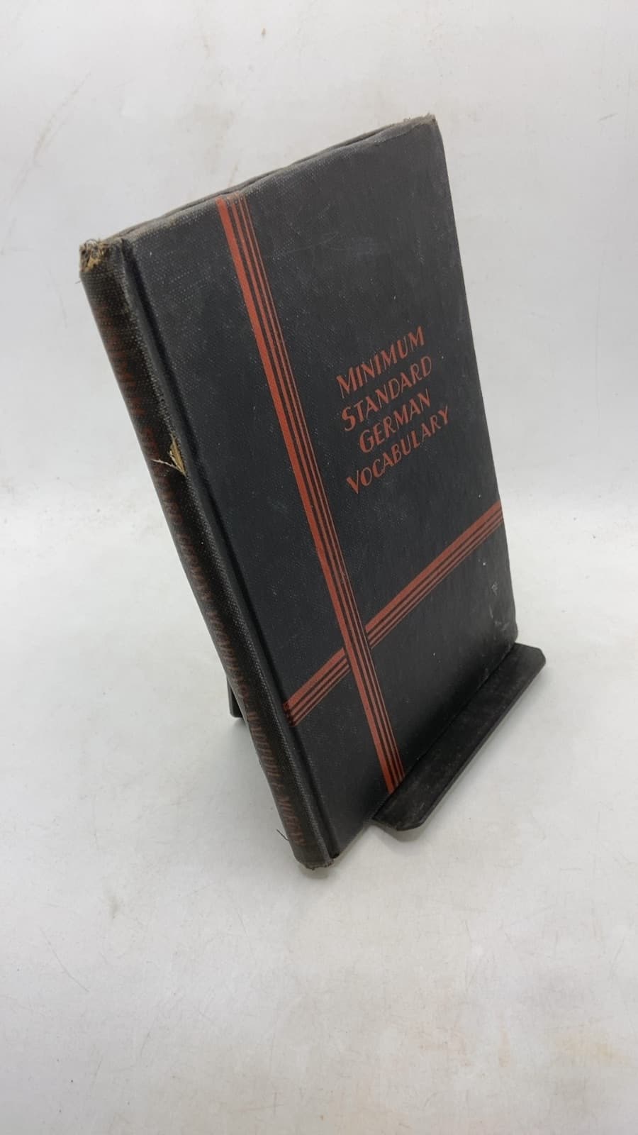 Minimum Standard German Vocabulary by Walter Wadepuhl and Bayard Quincy Morgan - front cover