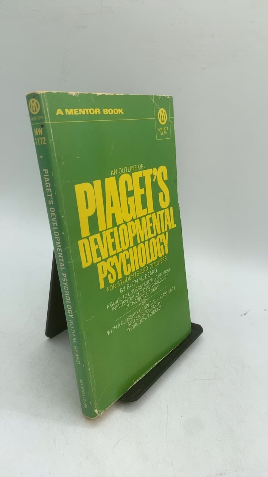 An Outline of Piaget's Developmental Psychology for Students and Teachers by Ruth M. Beard - front cover
