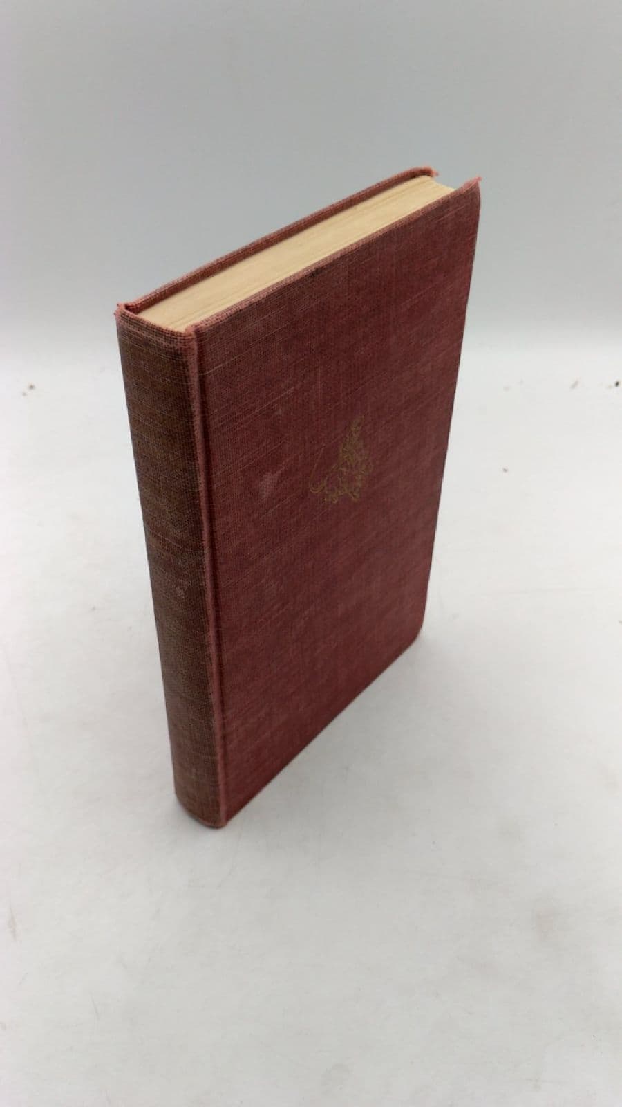 Mistress Masham's Repose by T. H. White - front cover
