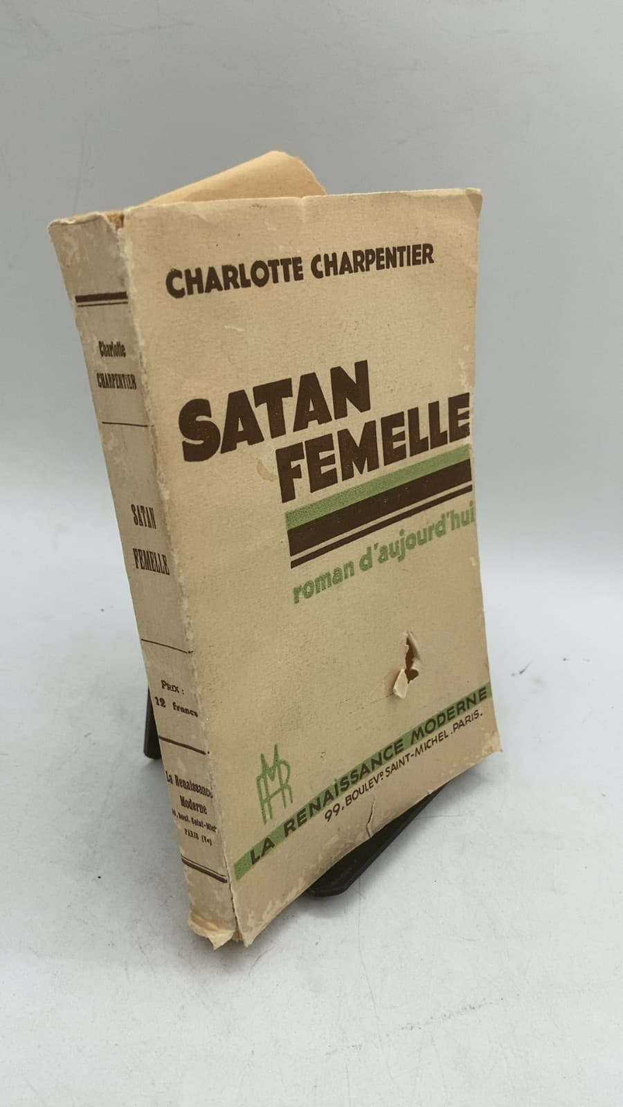 Satan Femelle by Charlotte Charpentier - front cover