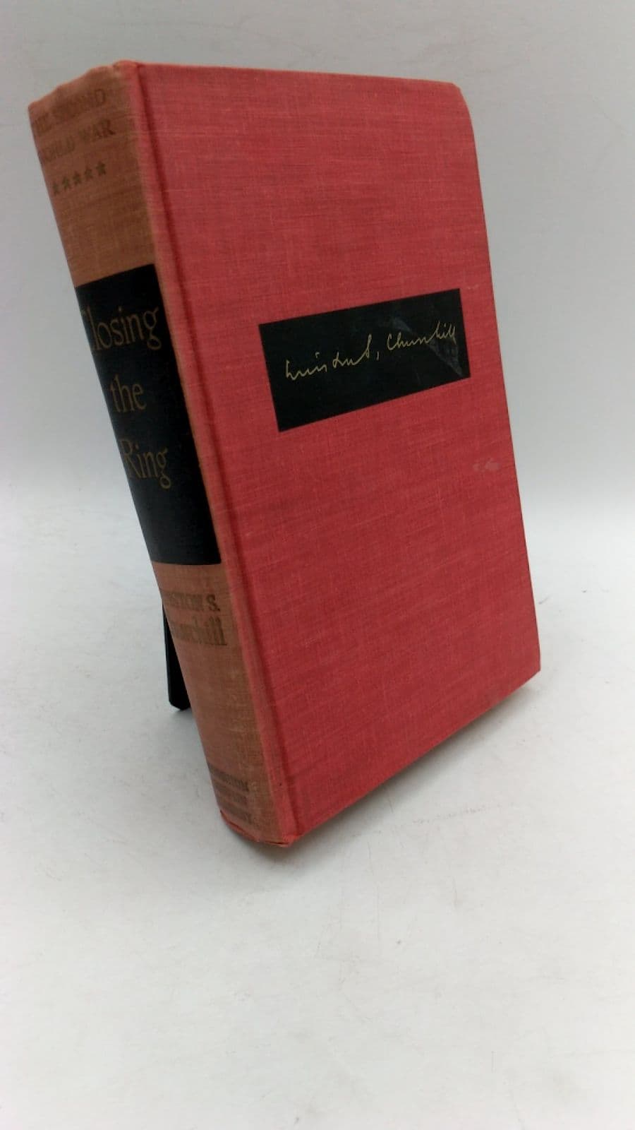 Closing the Ring by Winston S. Churchill - front cover