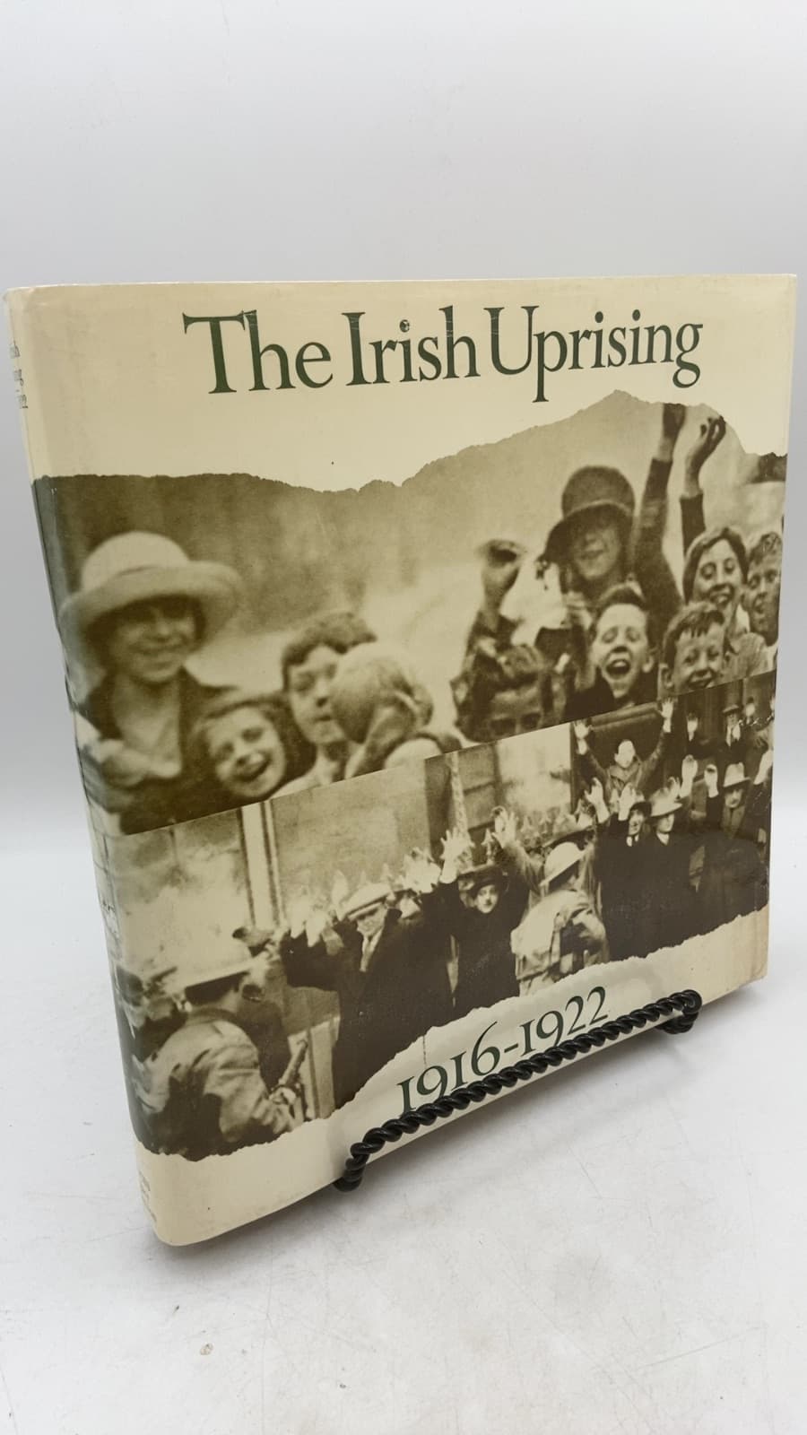 The Irish Uprising 1916-1922 - front cover