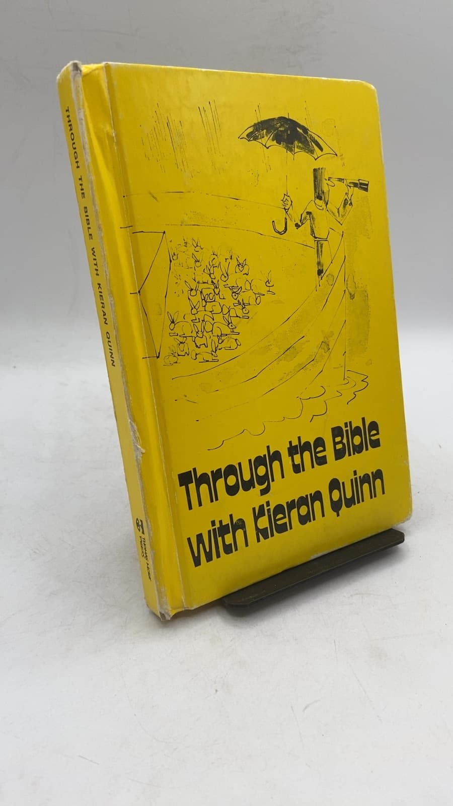 Through the Bible with Kieran Quinn by Kieran Quinn - front cover