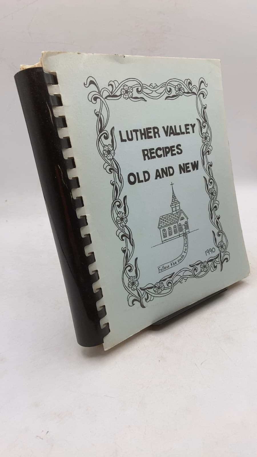 Luther Valley Recipes Old and New - front cover
