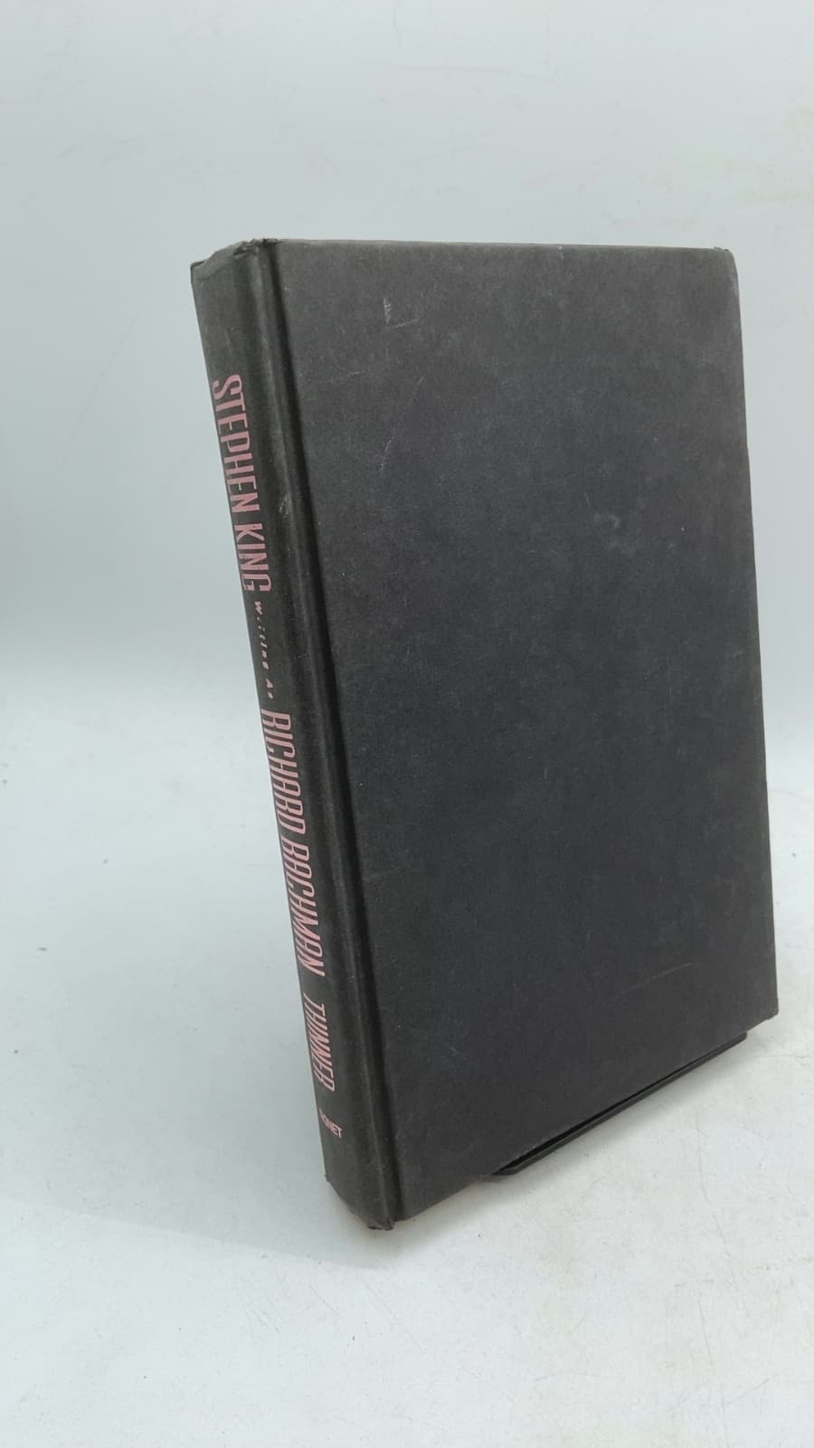 Thinner by Stephen King writing as Richard Bachman - front cover
