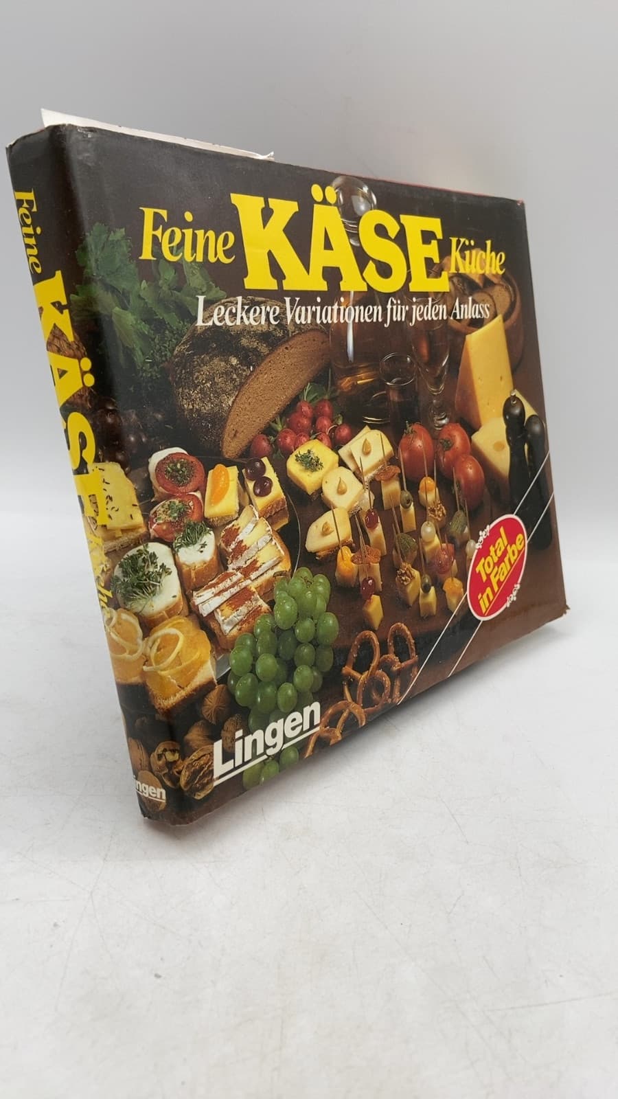 Feine Käse Küche by Redaktionelle Bearbeitung: Edith Hundhausen - front cover