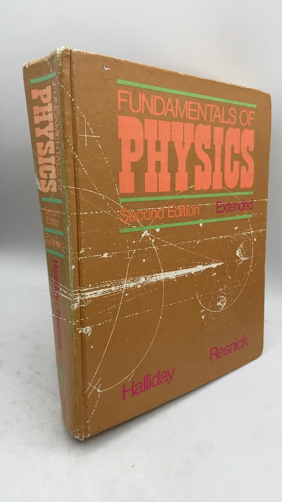 Fundamentals of Physics, Second Edition Extended Version by David Halliday, Robert Resnick - front cover