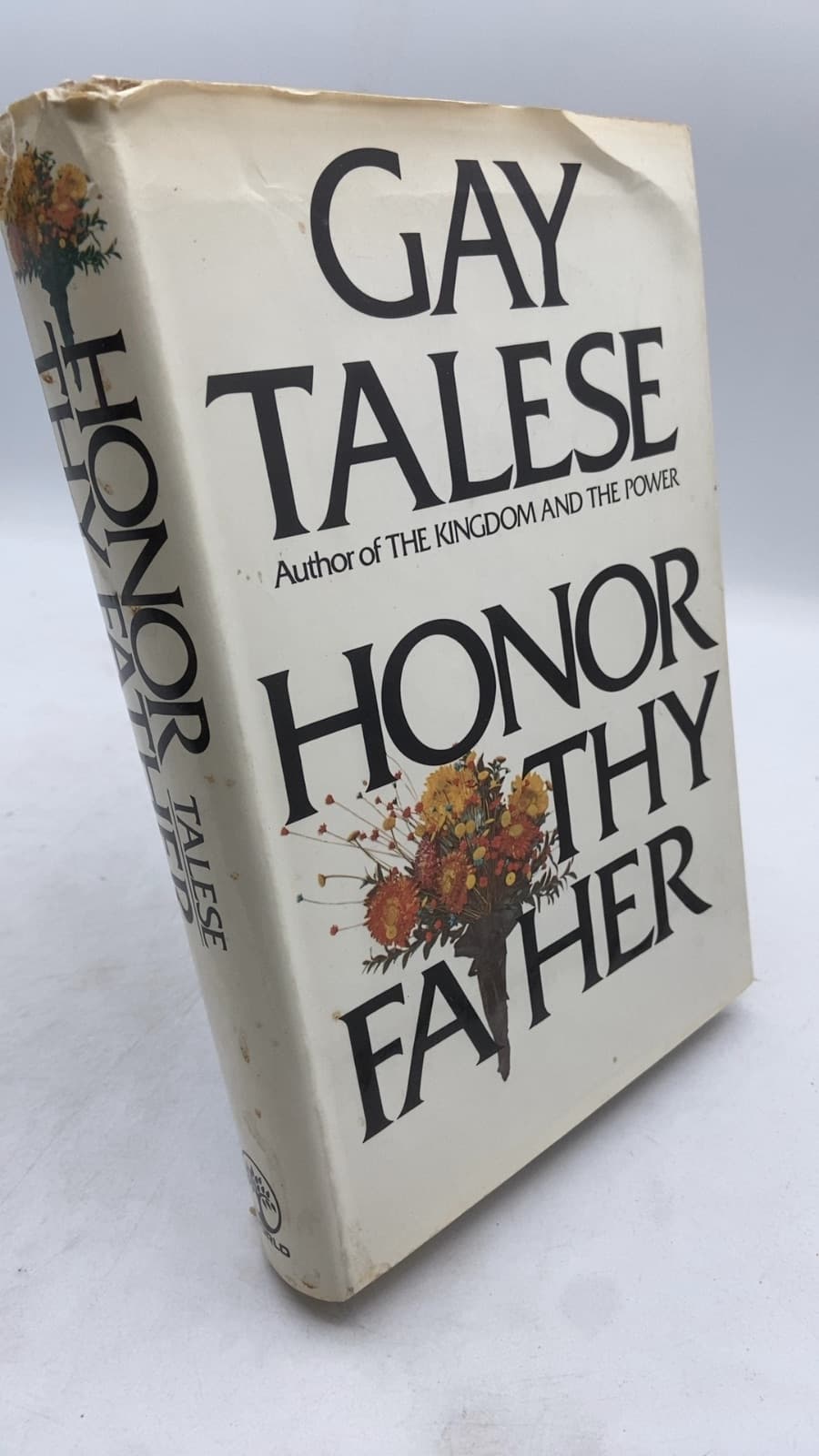 Honor THY Father by GAY Talese - front cover