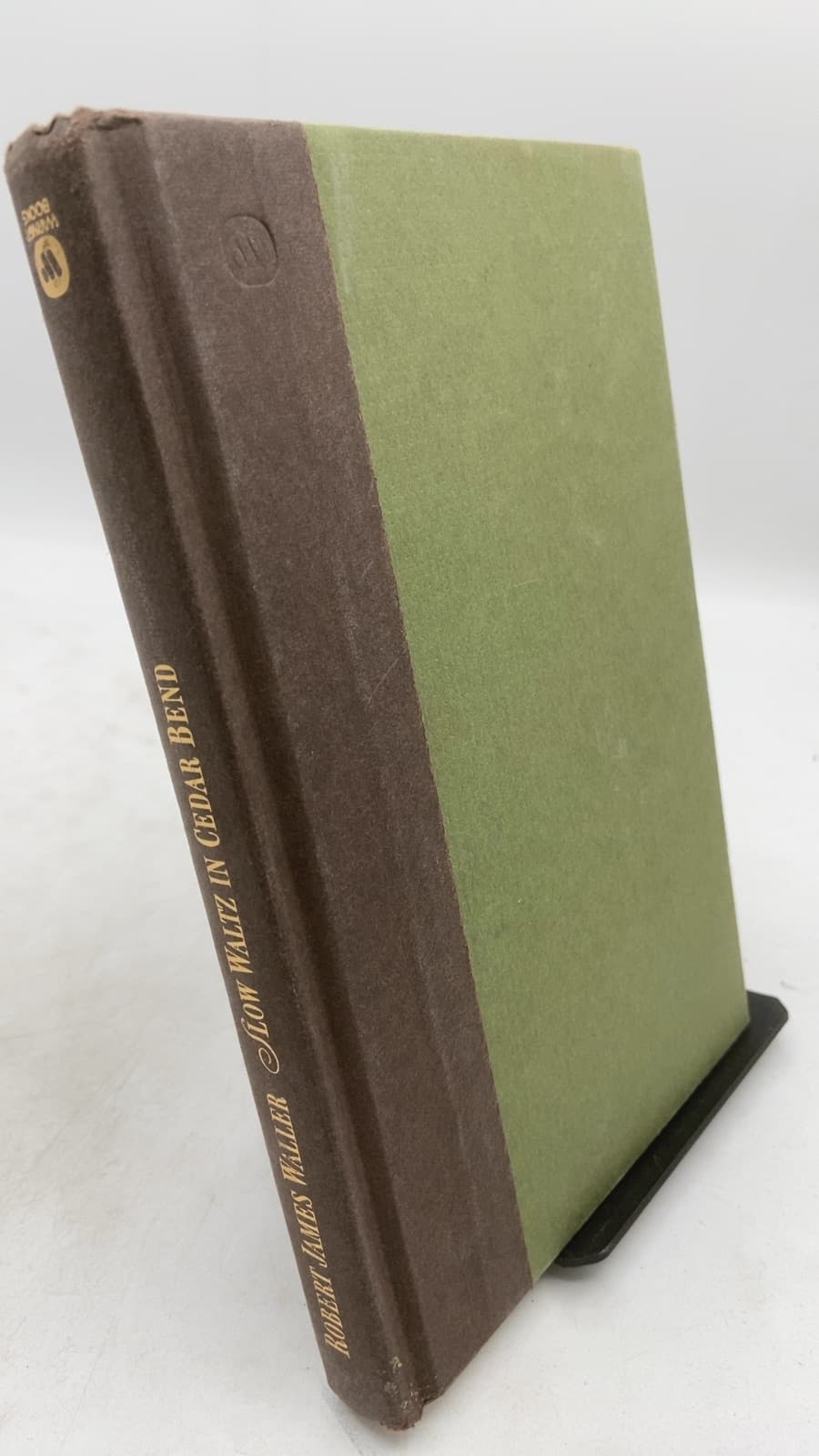 Slow Waltz in Cedar Bend by Robert James Waller - front cover