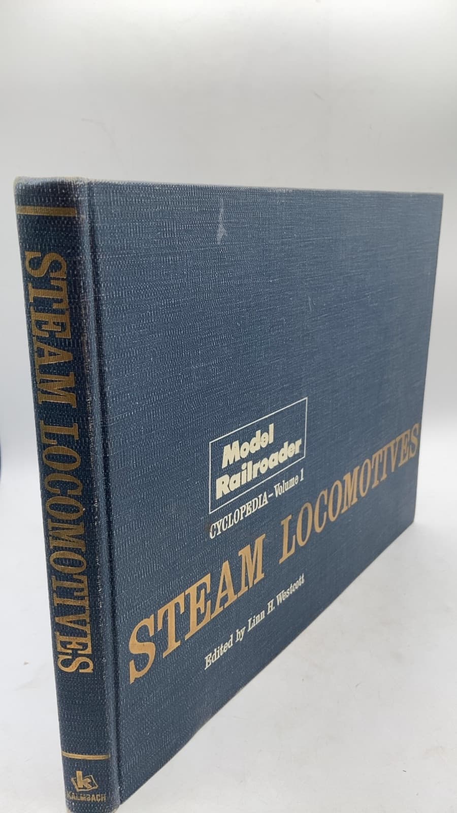 Steam Locomotives by Edited by Linn H. Westcott - front cover