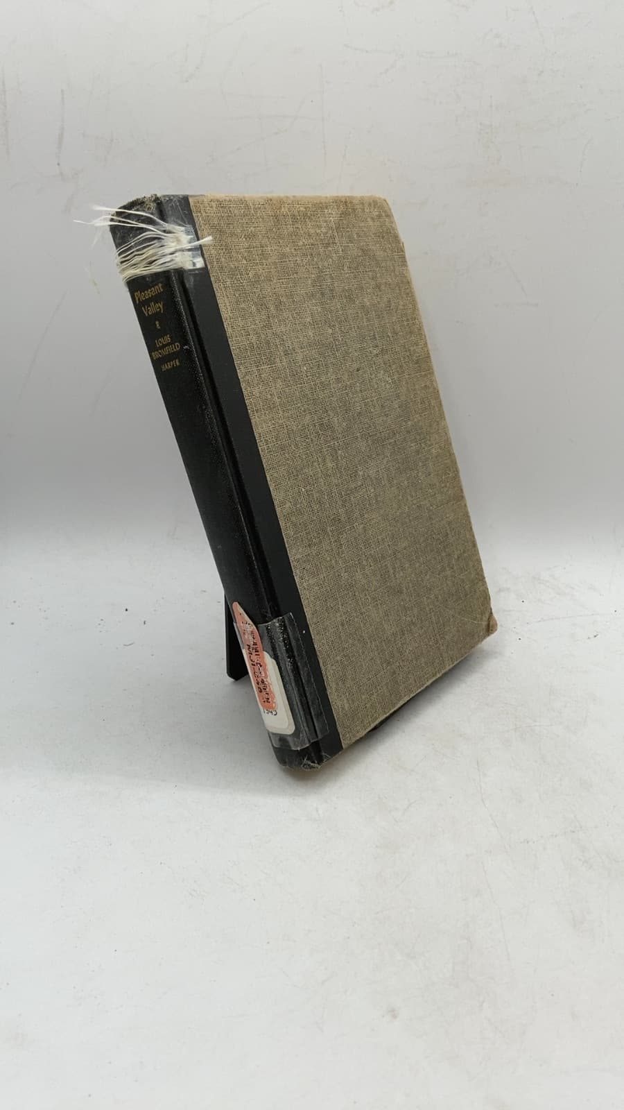 Pleasant Valley by Louis Bromfield - front cover