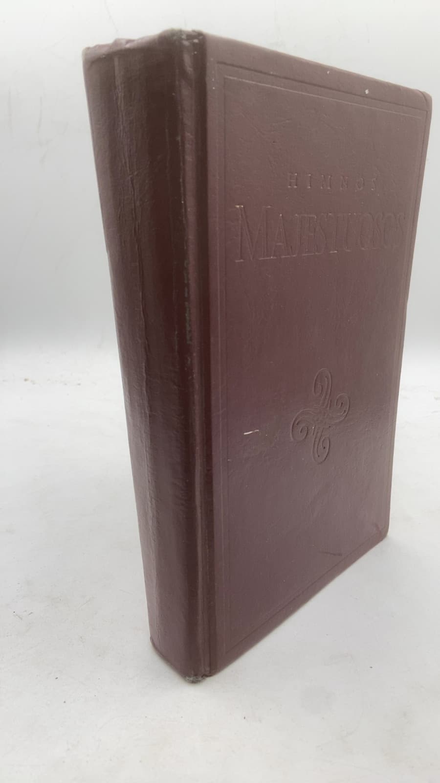 Himnos Majestuosos by Samuel Flay Allen, Frank Garlock, Daniel Flower, Ruth Ann Flower - front cover