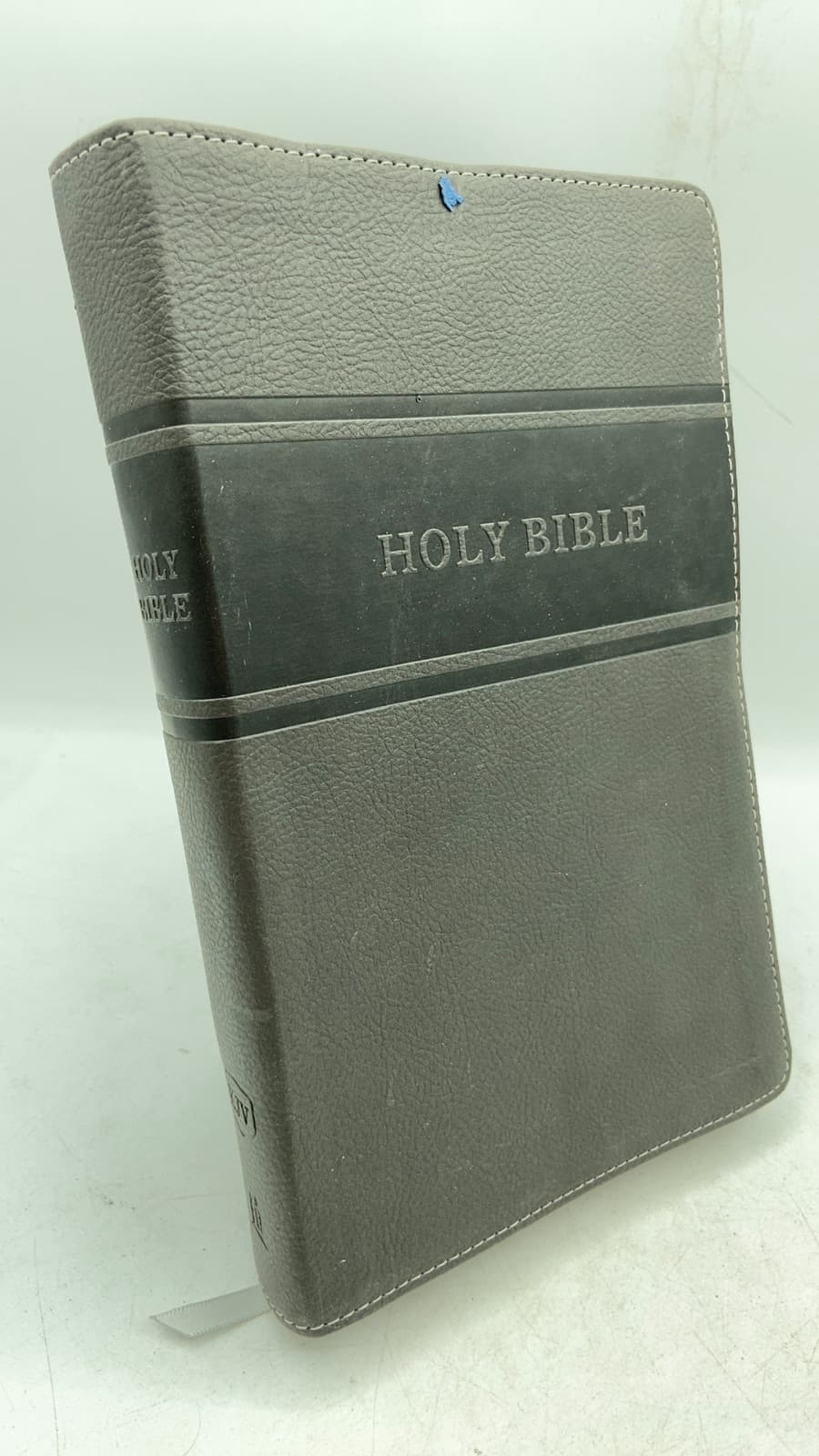 The Holy Bible, King James Version: KJV Deluxe Gift Bible - front cover
