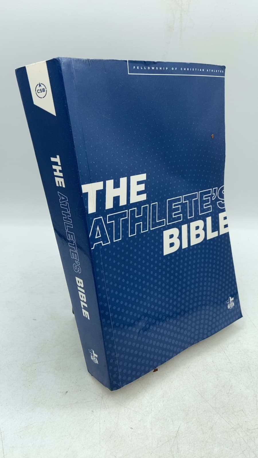 THE Athlete's Bible by Fellowship of Christian Athletes - front cover