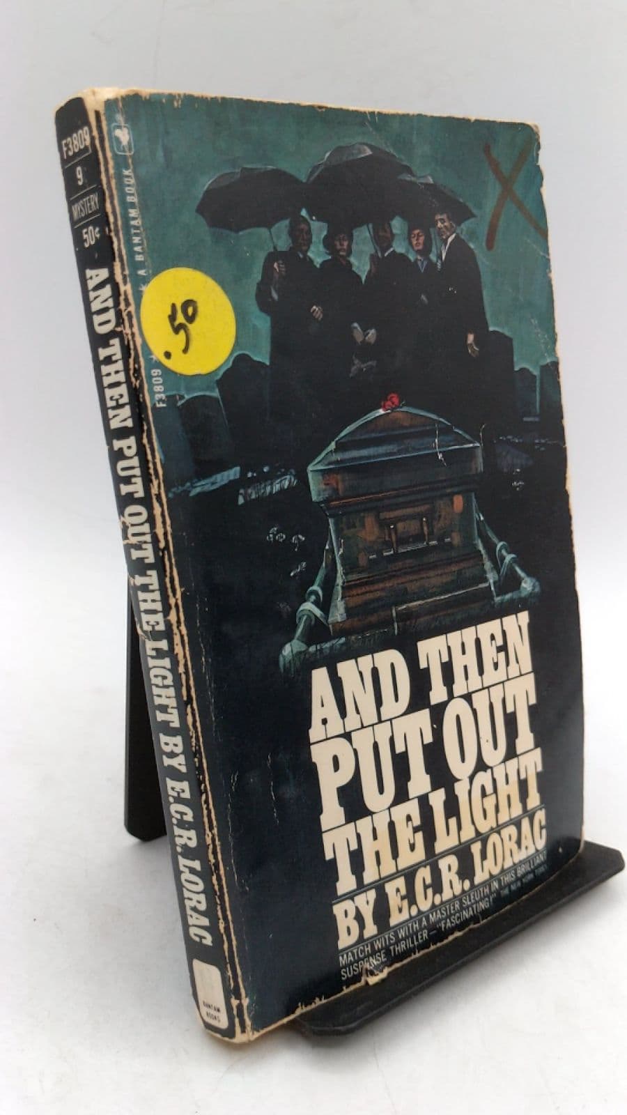 AND Then PUT OUT THE Light by E. C. R. Lorac - front cover