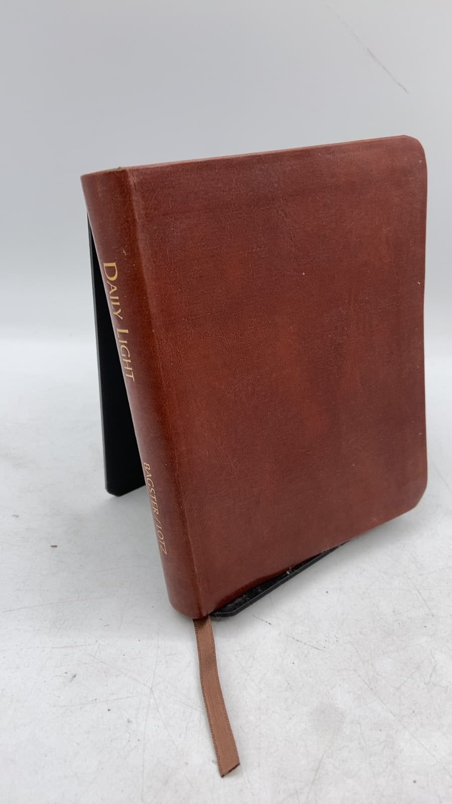 Daily Light for Every Day by Anne Graham Lotz - front cover