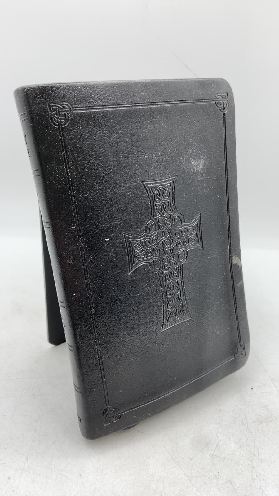 The Holy Bible, English Standard Version