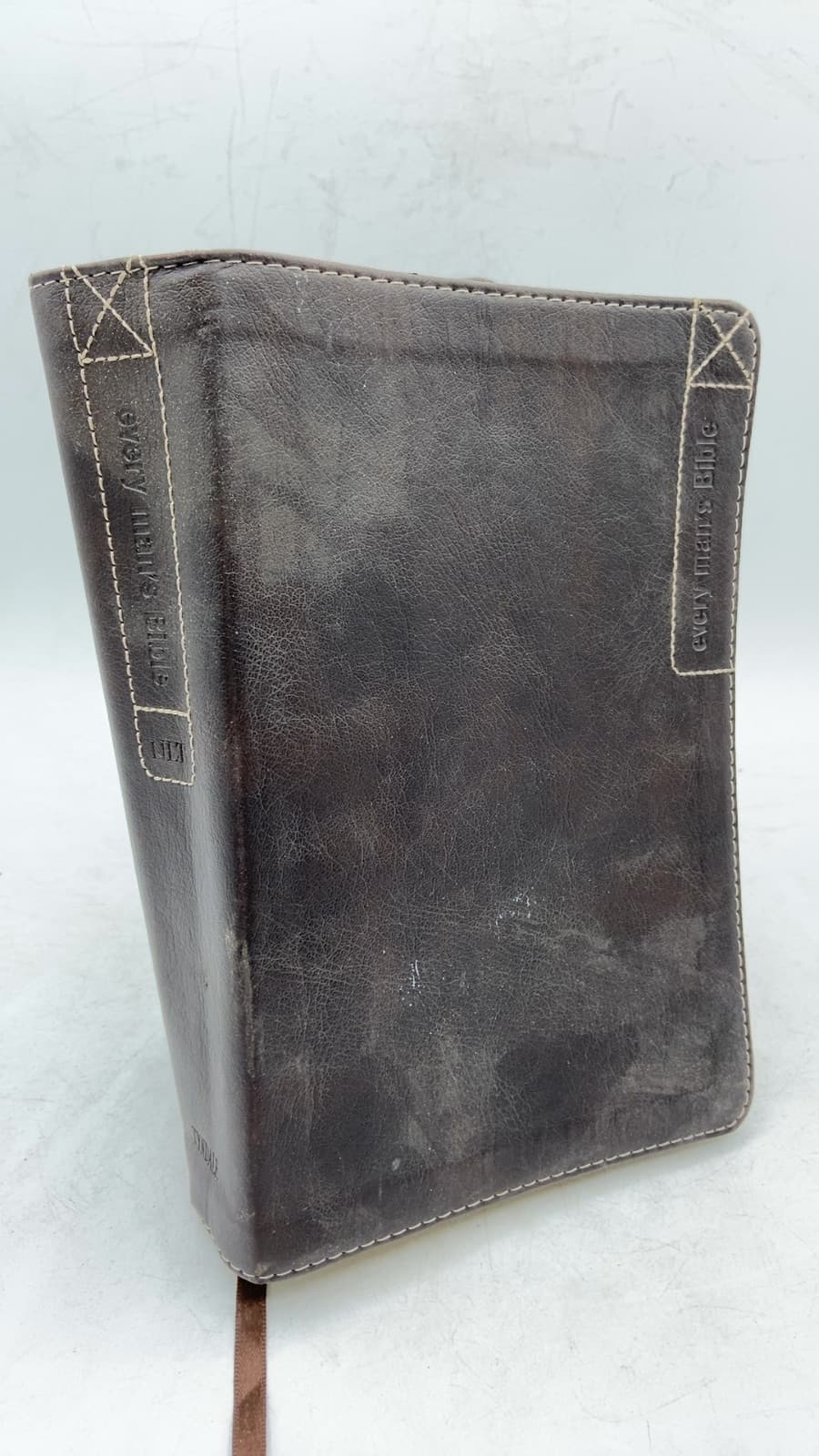 Every Man's Bible by Stephen Arterburn and Dean Merrill - front cover