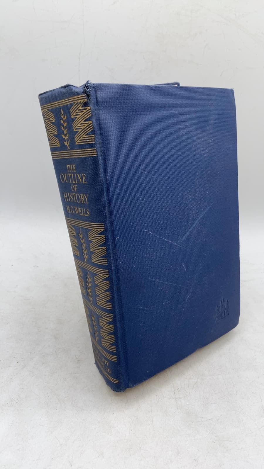 The New and Revised Outline of History by H. G. Wells - front cover