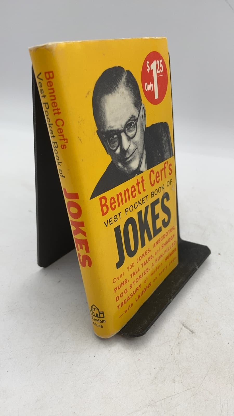 Bennett Cerf's Vest Pocket Book of Jokes for all Occasions by Bennett Cerf - front cover