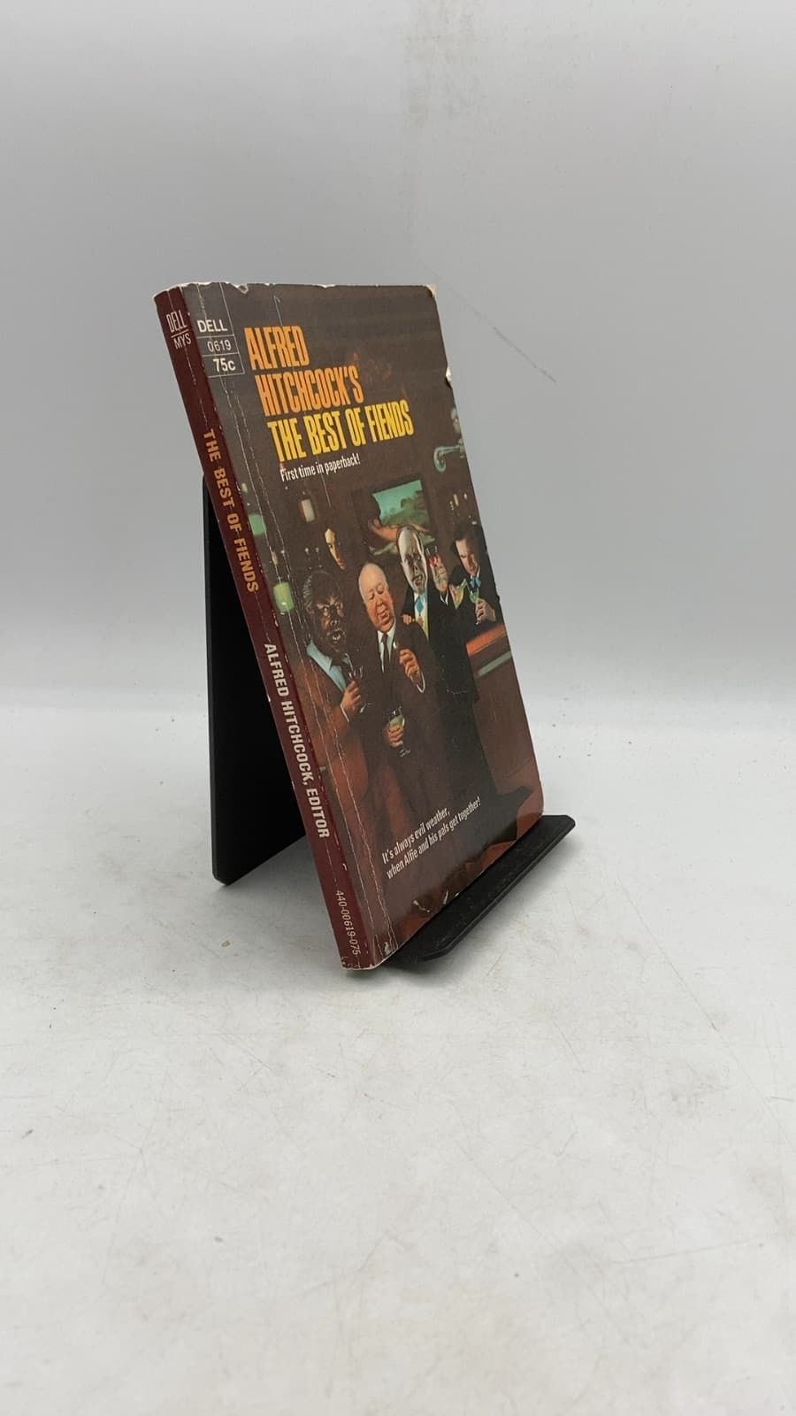 Alfred Hitchcock's The Best of Fiends by Alfred Hitchcock, Editor - front cover