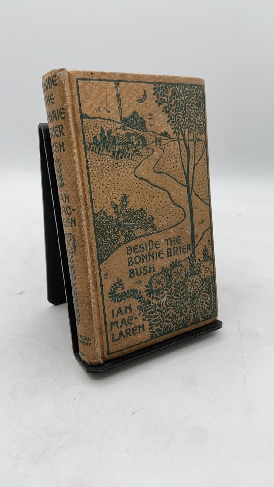 Beside the Bonnie Brier Bush by Ian MacLaren - front cover