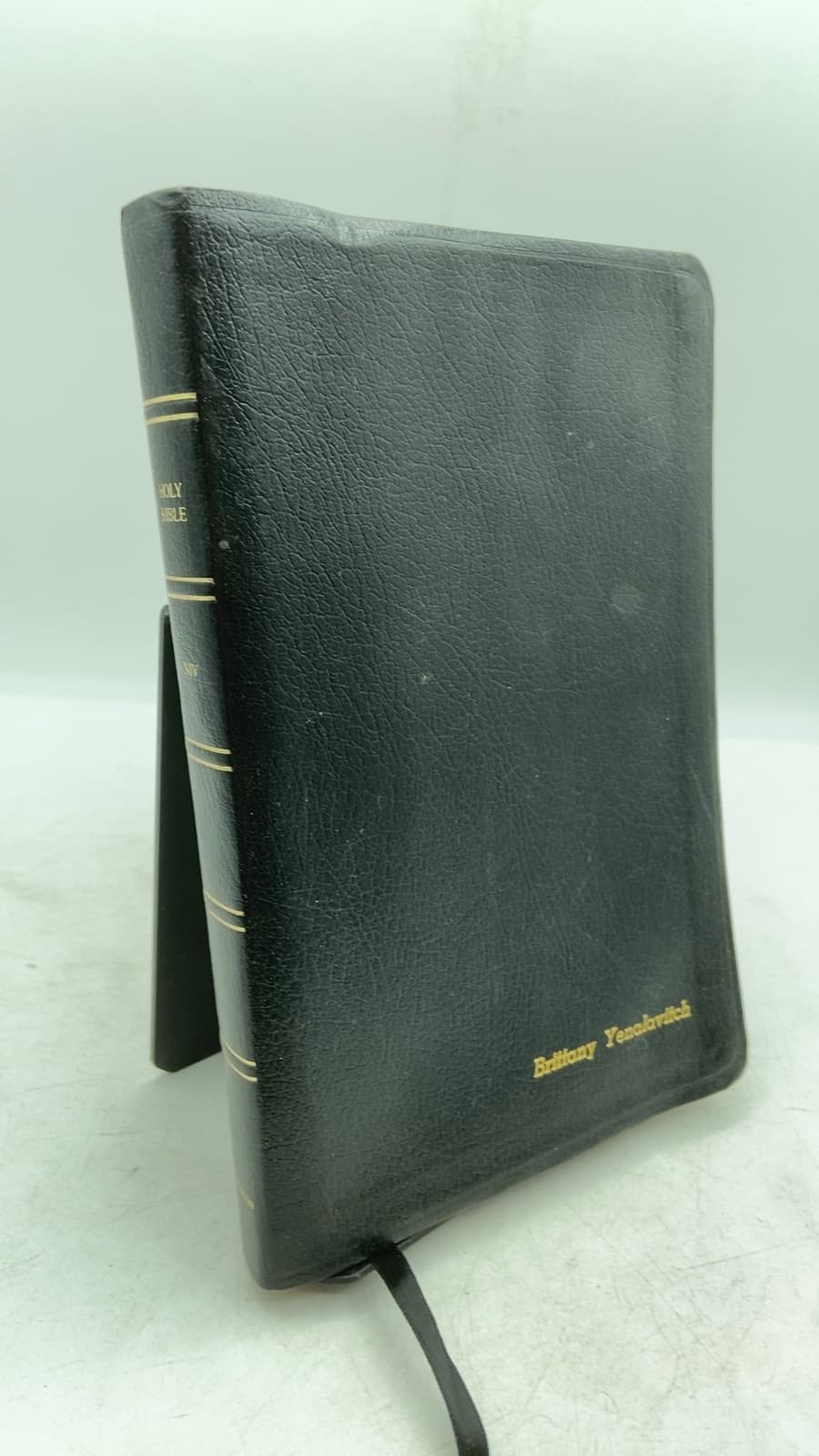 The Holy Bible: New International Version - front cover