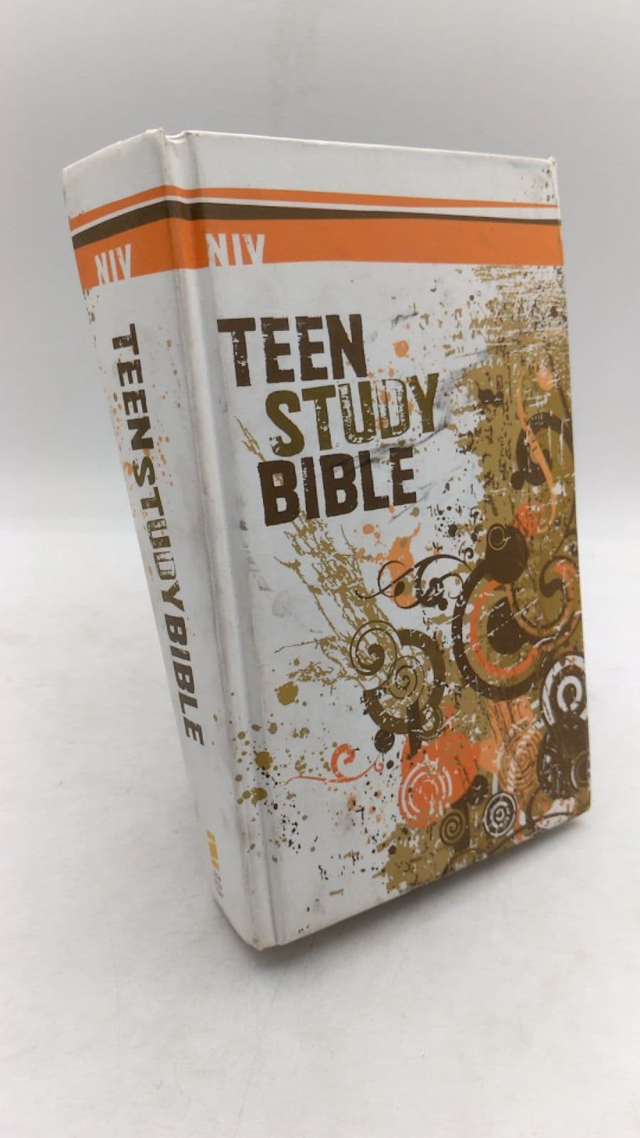 NIV Teen Study Bible by Larry and Sue Richards - front cover