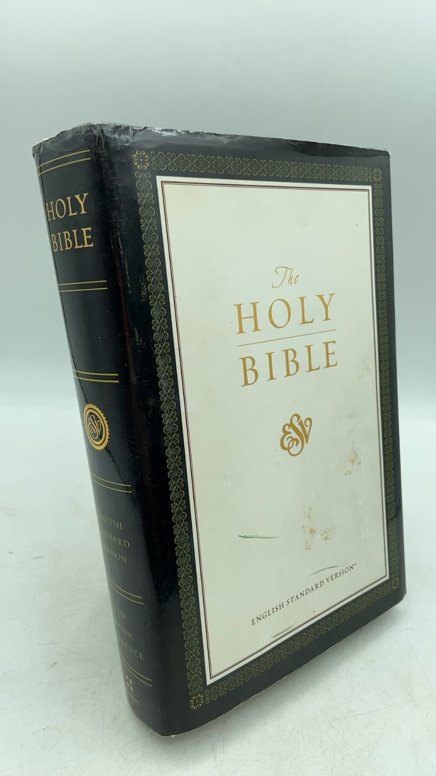 The Holy Bible: English Standard Version