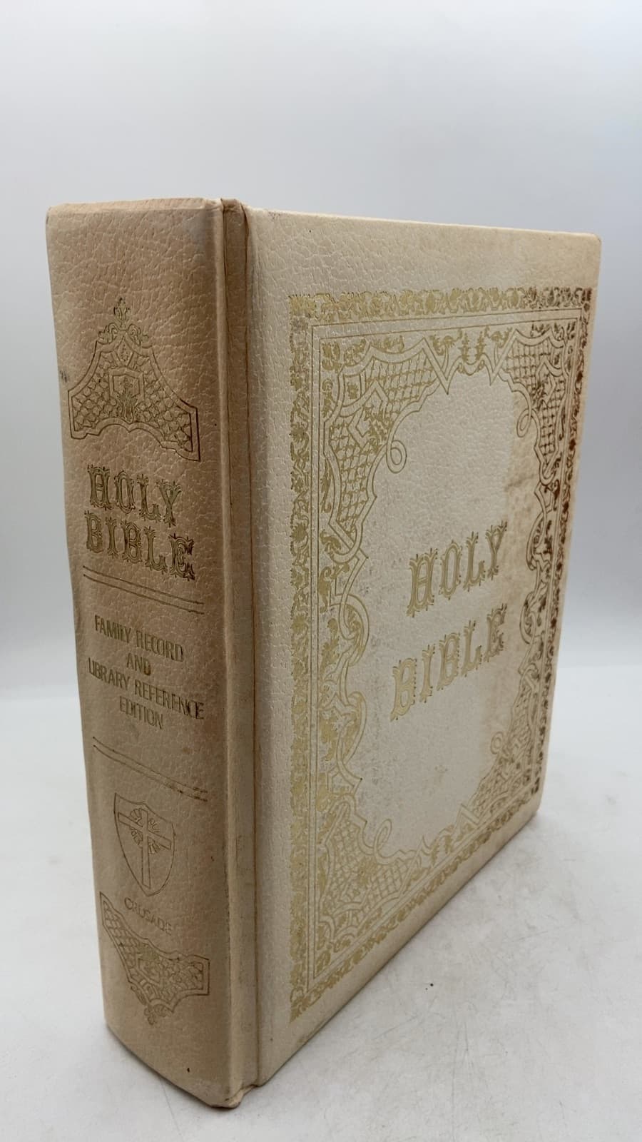 The Holy Bible Containing the Old and New Testaments in the King James Version - front cover