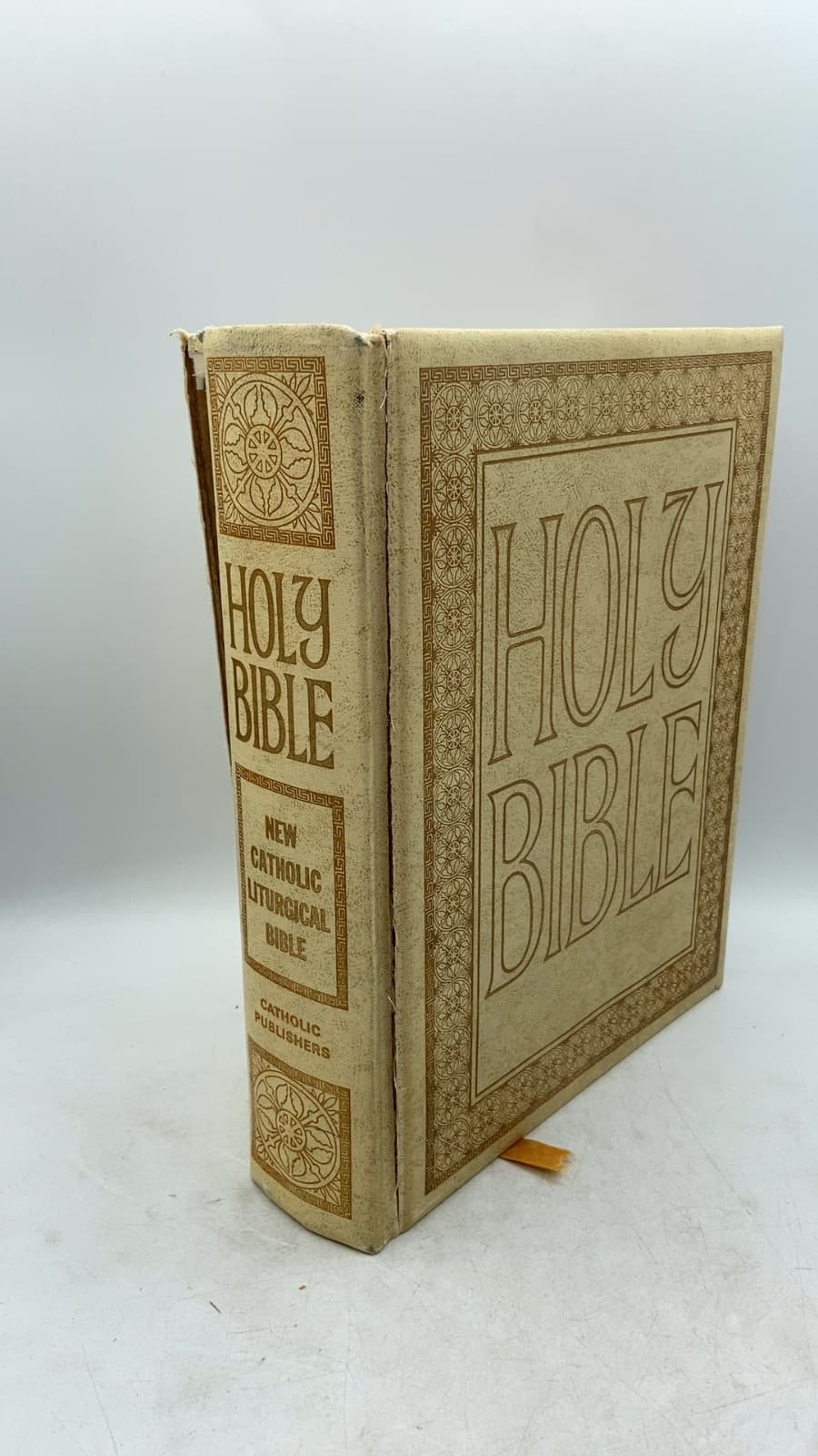 Holy Bible: New Catholic Liturgical Bible - front cover