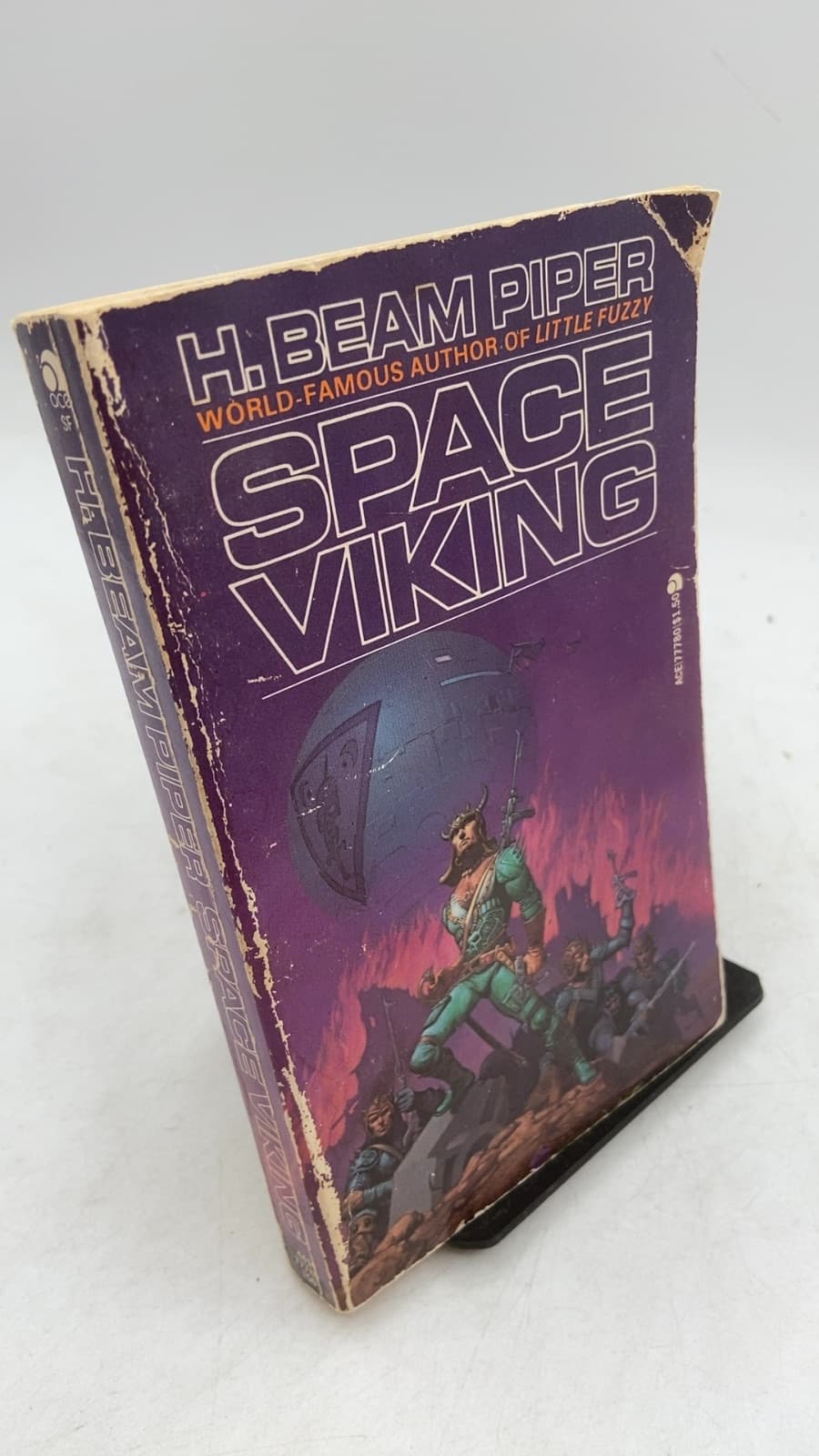 Space Viking by H. Beam Piper - front cover