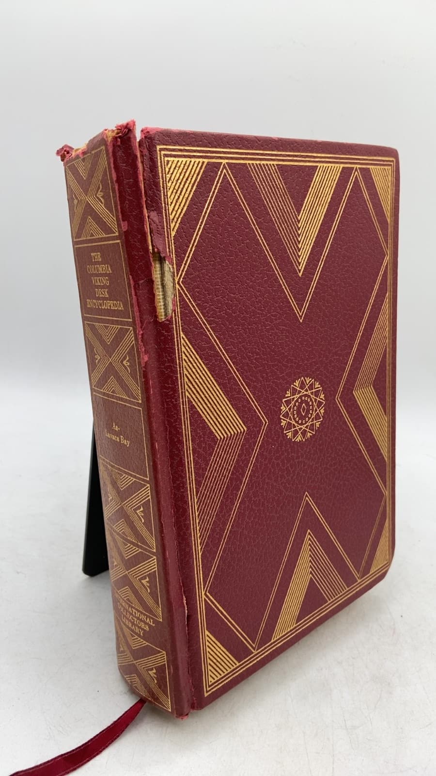 THE Columbia-Viking Desk Encyclopedia by William Bridgwater, Editor-in-chief - front cover