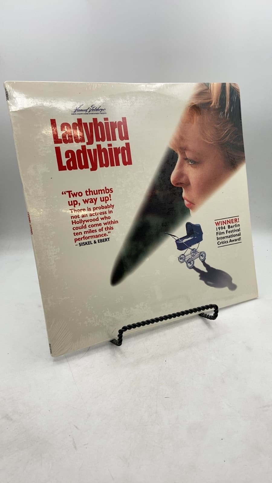 Ladybird Ladybird by Rona Munro (Screenplay), Ken Loach (Director) - front cover