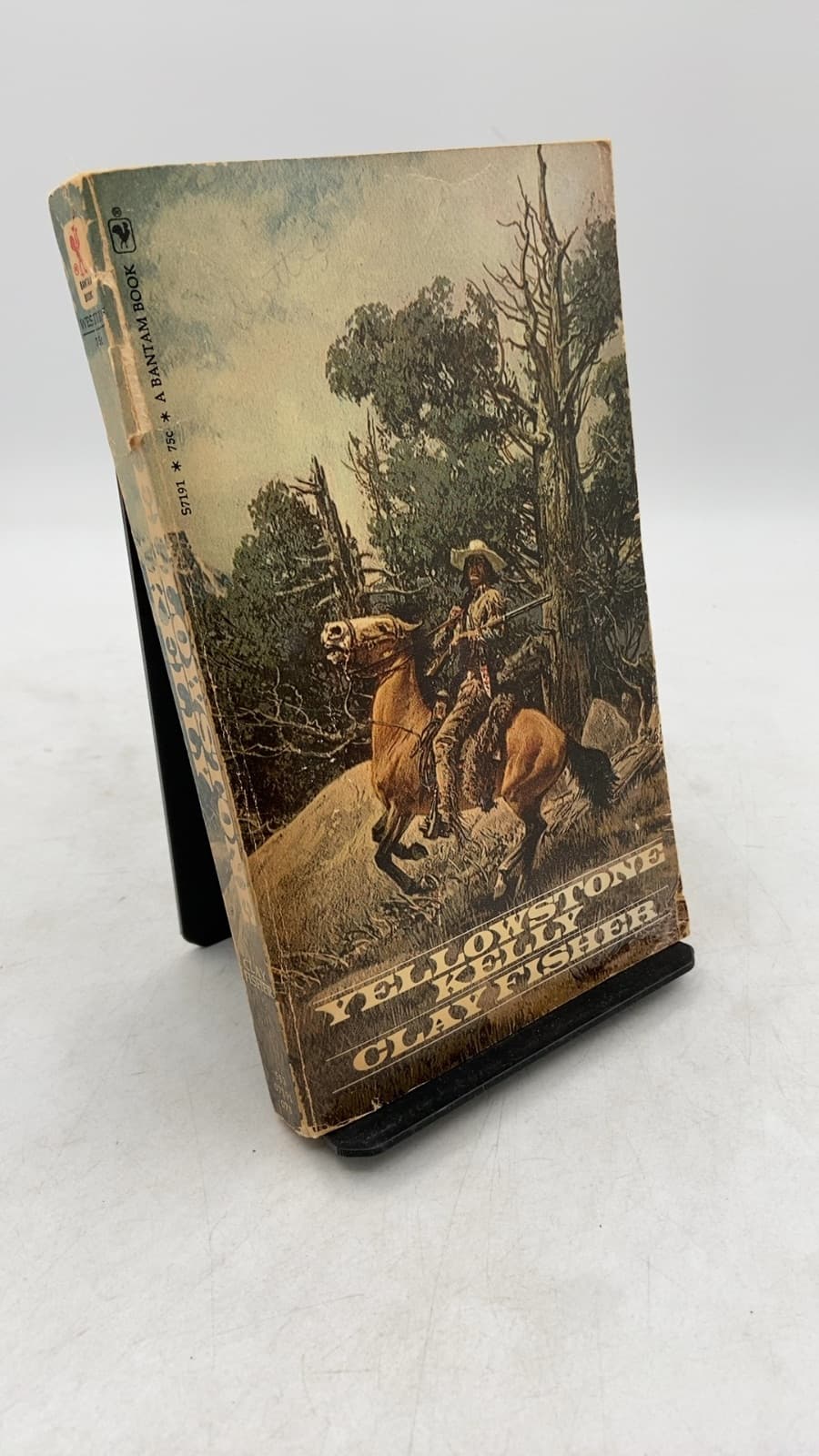Yellowstone Kelly by Clay Fisher - front cover