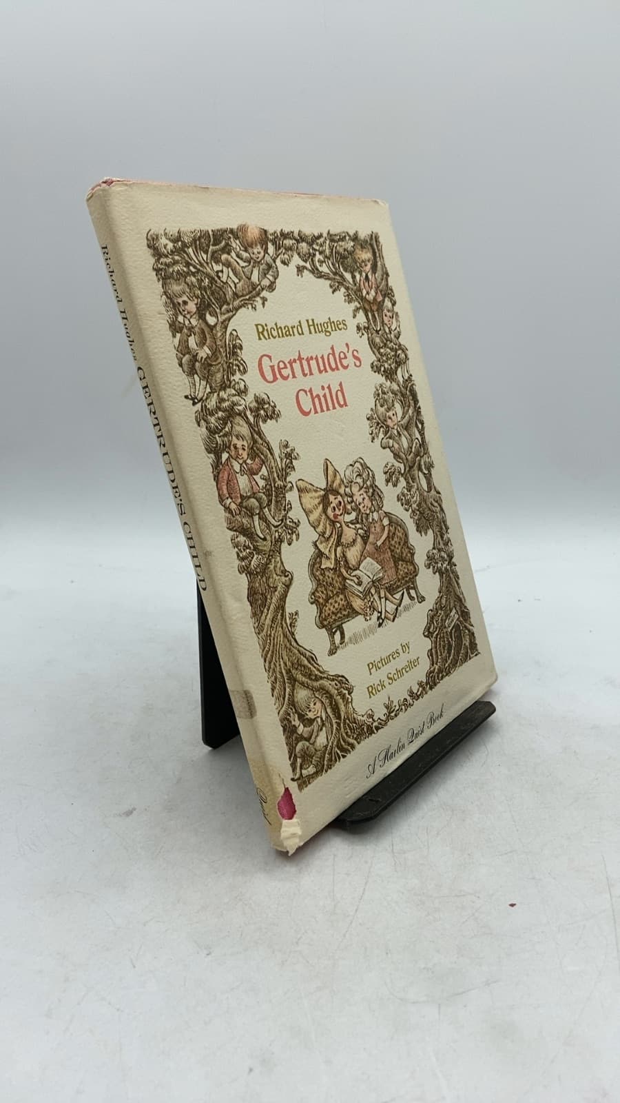Gertrude's Child by Richard Hughes - front cover