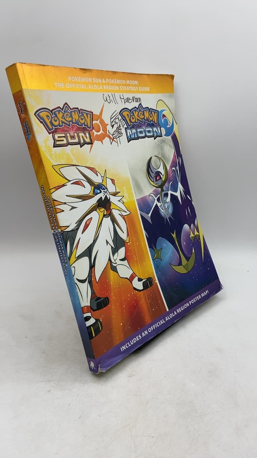 Pokémon Sun & Pokémon Moon: The Official Alola Region Strategy Guide by Steve Stratton - front cover