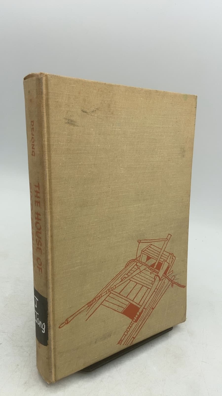 THE House OF Sixty Fathers by Meindert Dejong - front cover