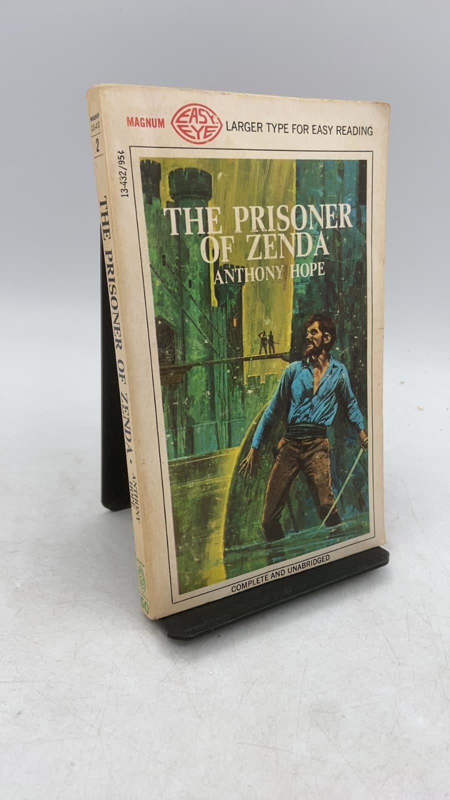THE Prisoner OF Zenda by Anthony Hope - front cover