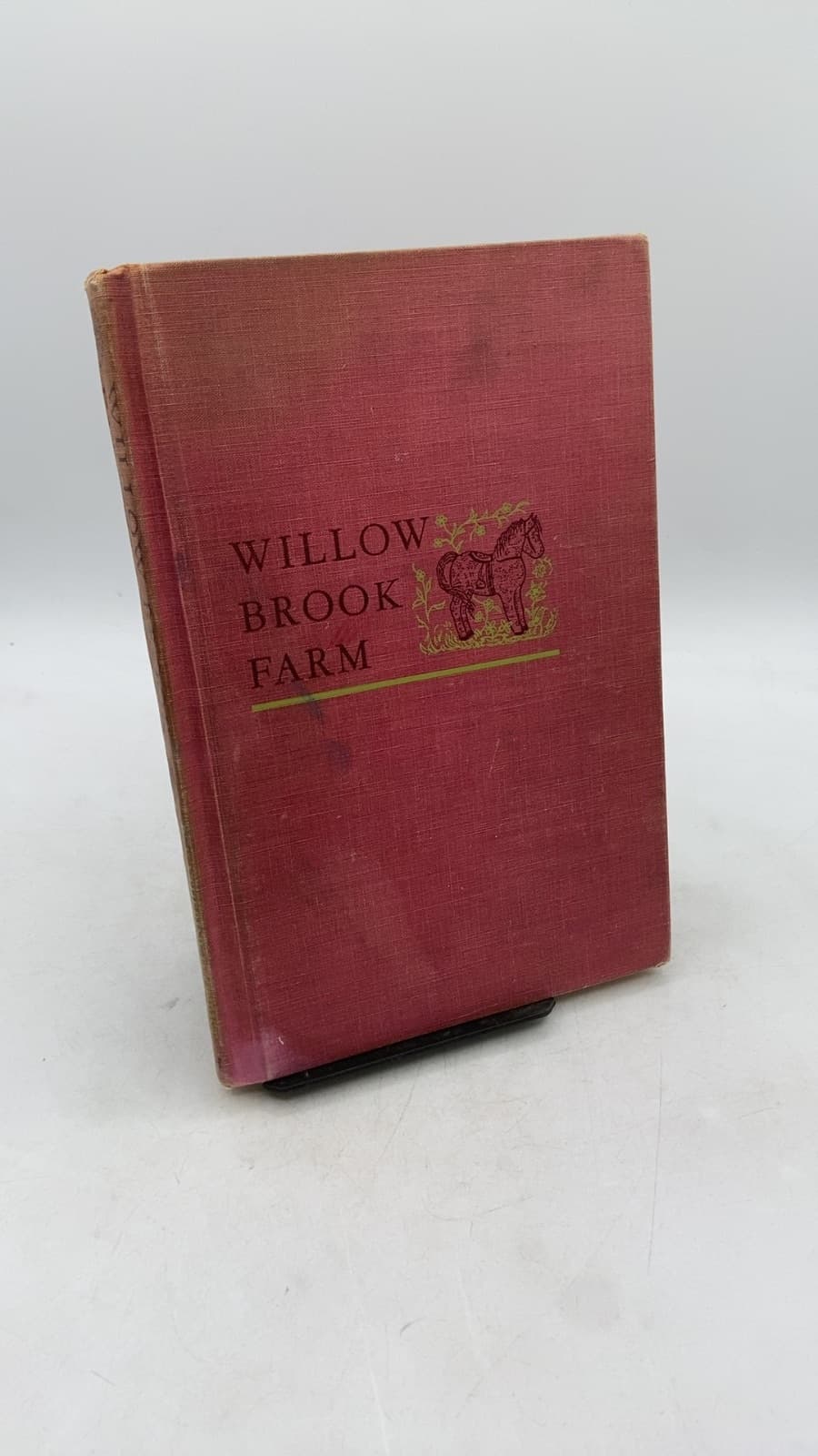 Willow Brook Farm by Katherine D. Christ - front cover