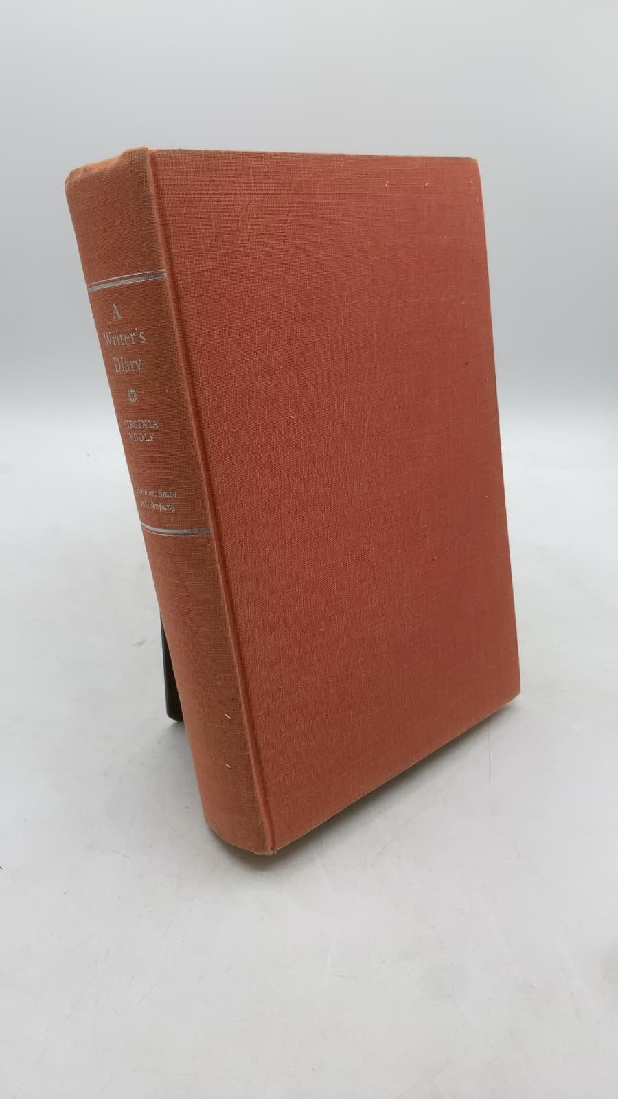A Writer's Diary by Virginia Woolf - front cover