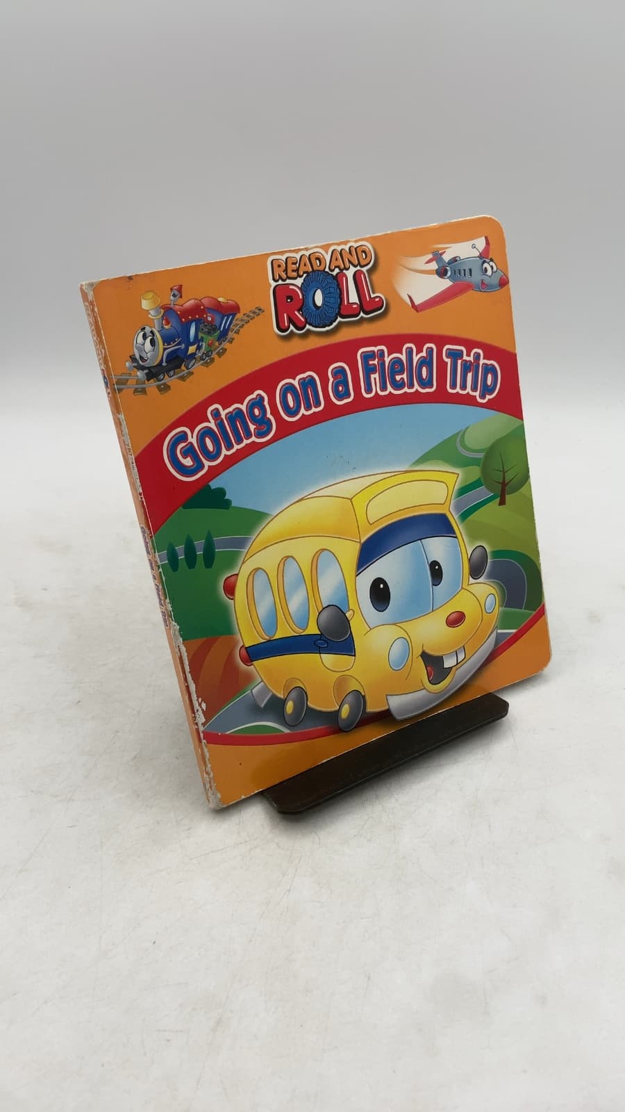 Going on a Field Trip by Justin Woo - front cover