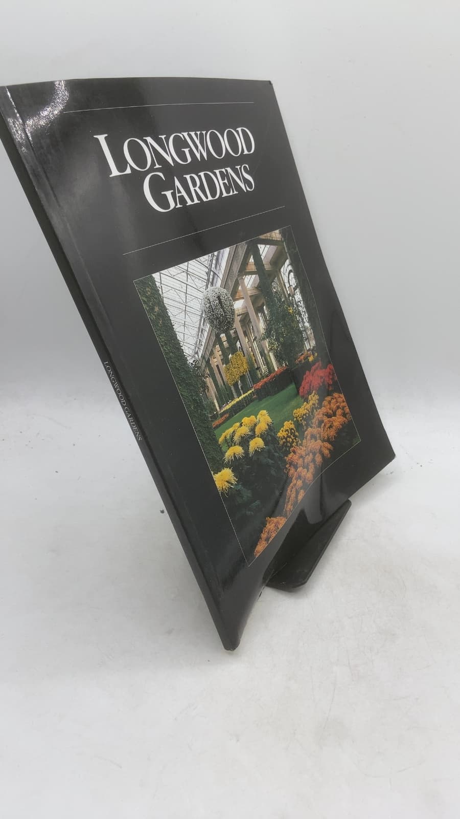 Longwood Gardens by Photography by Larry Albee, Text by Colvin Randall - front cover