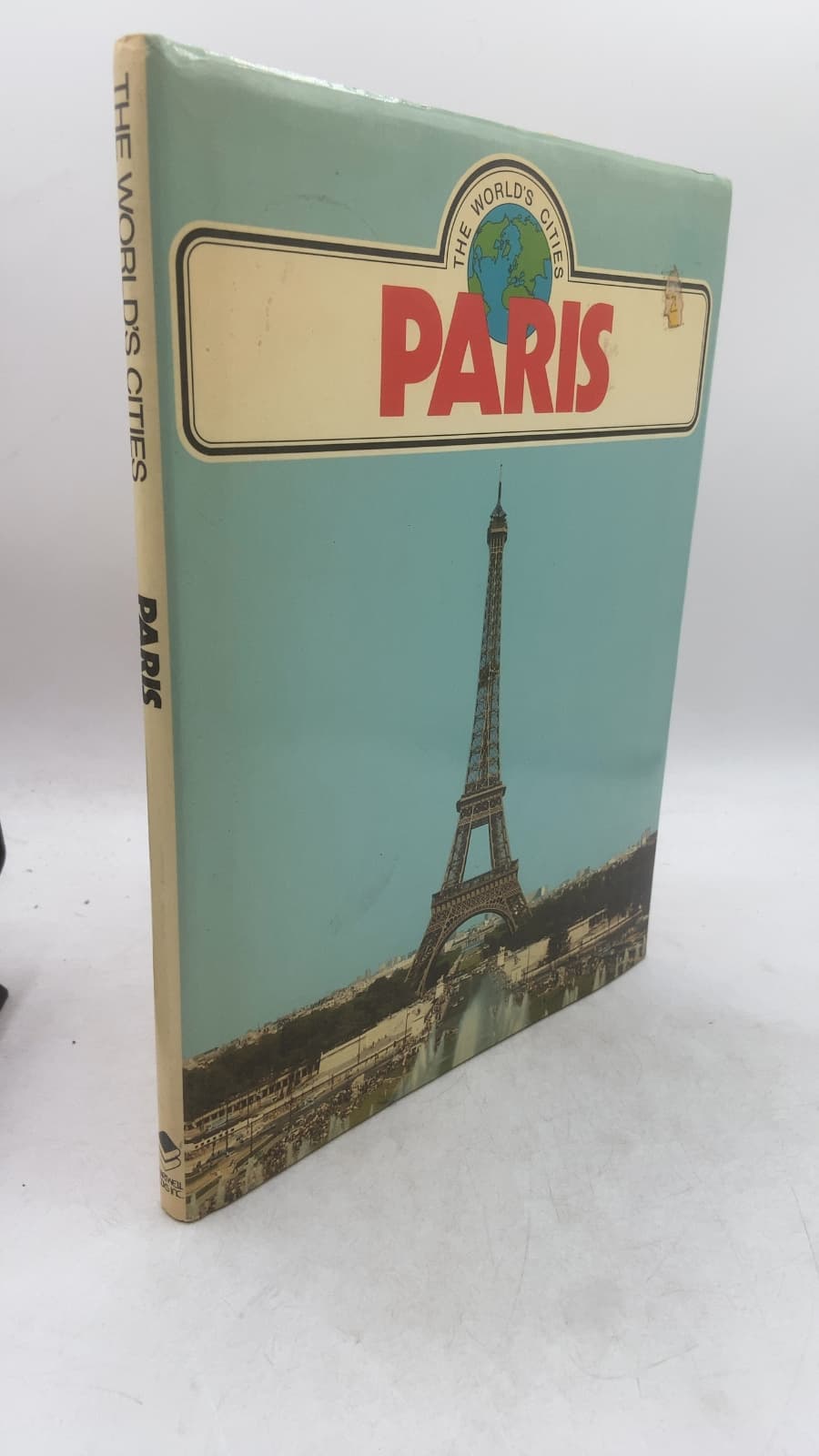The World's Cities: Paris by Bill Garnett - front cover