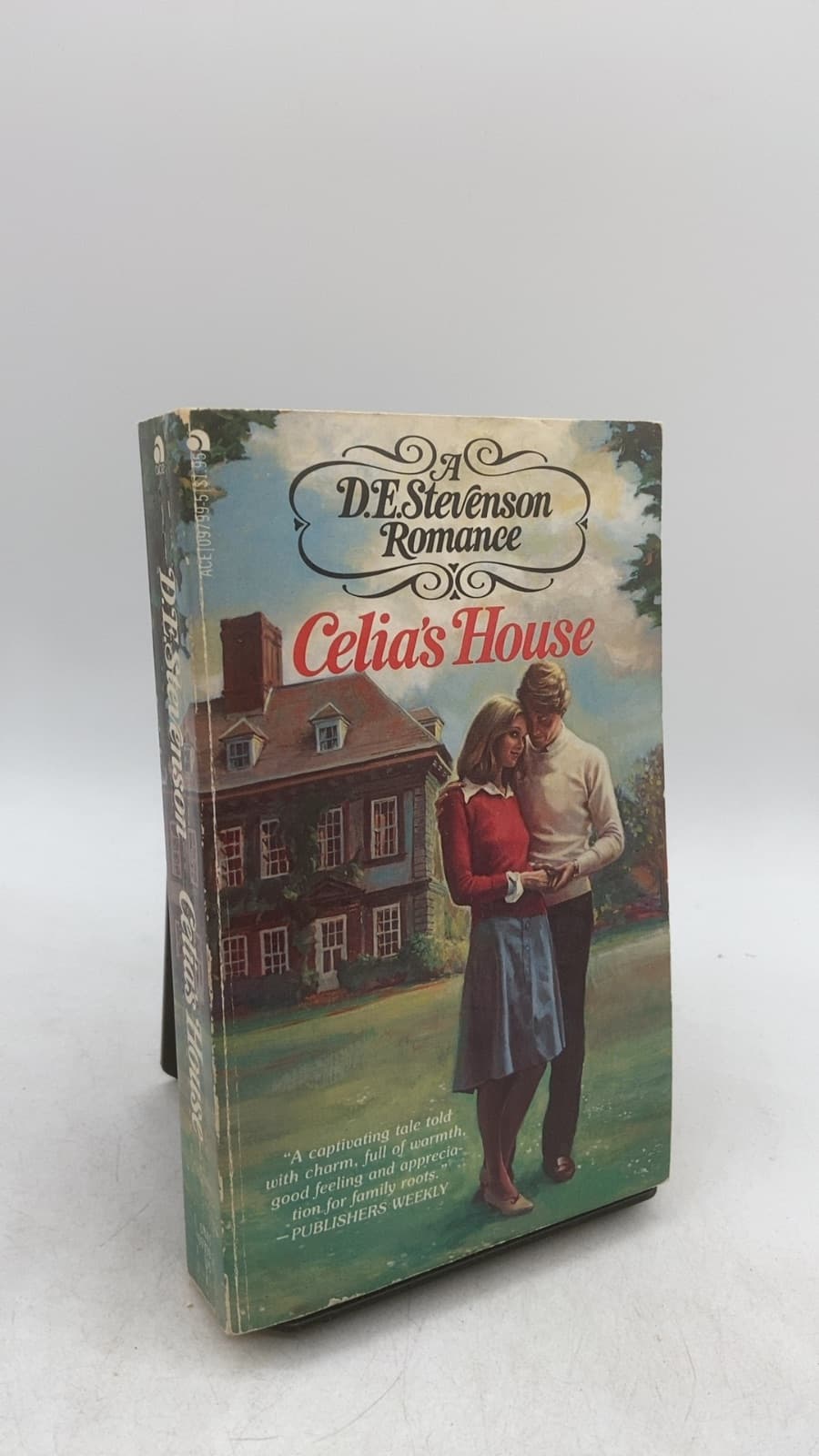 Celia's House by D.E. Stevenson - front cover