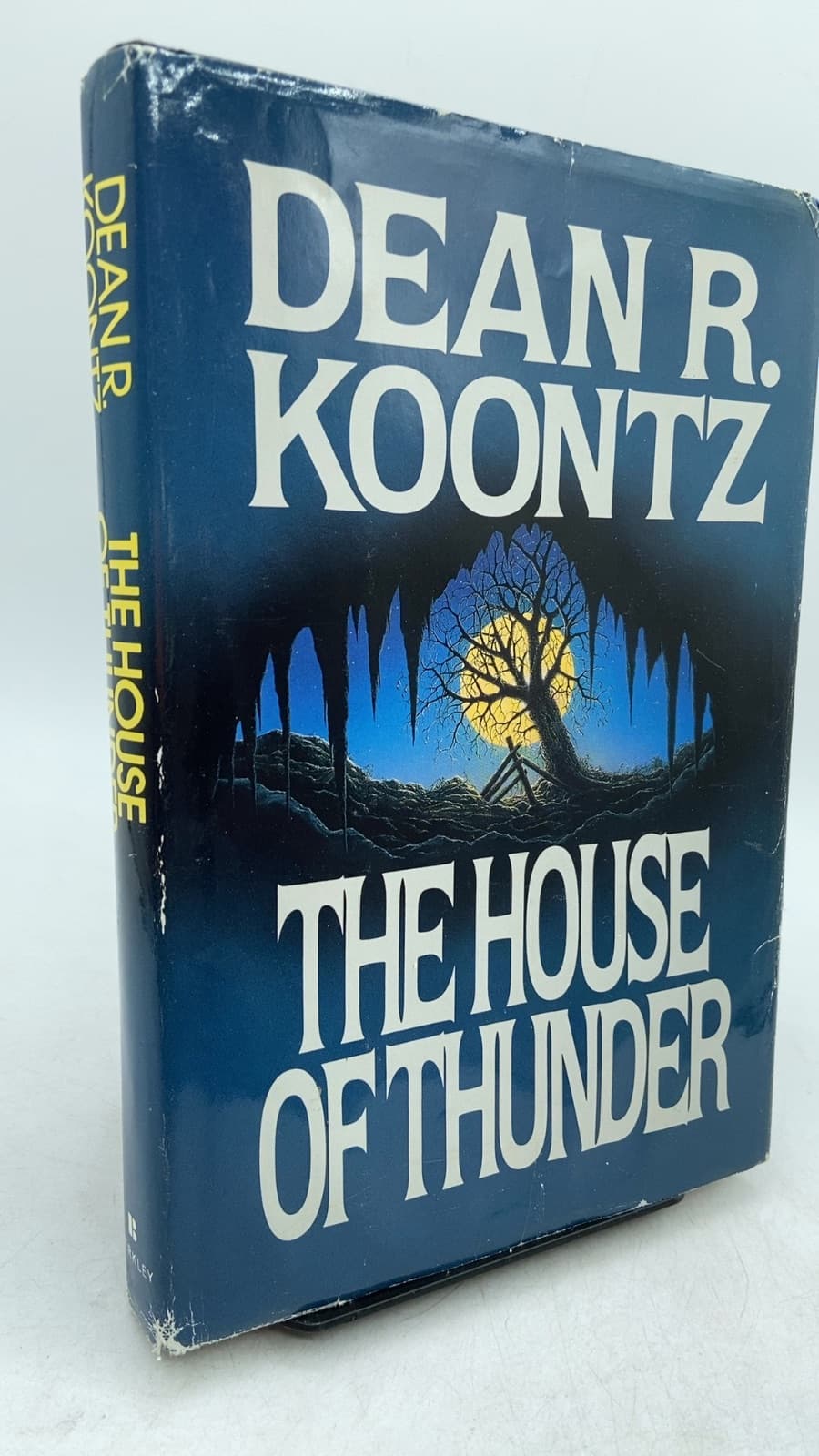 THE House OF Thunder by Dean R. Koontz - front cover