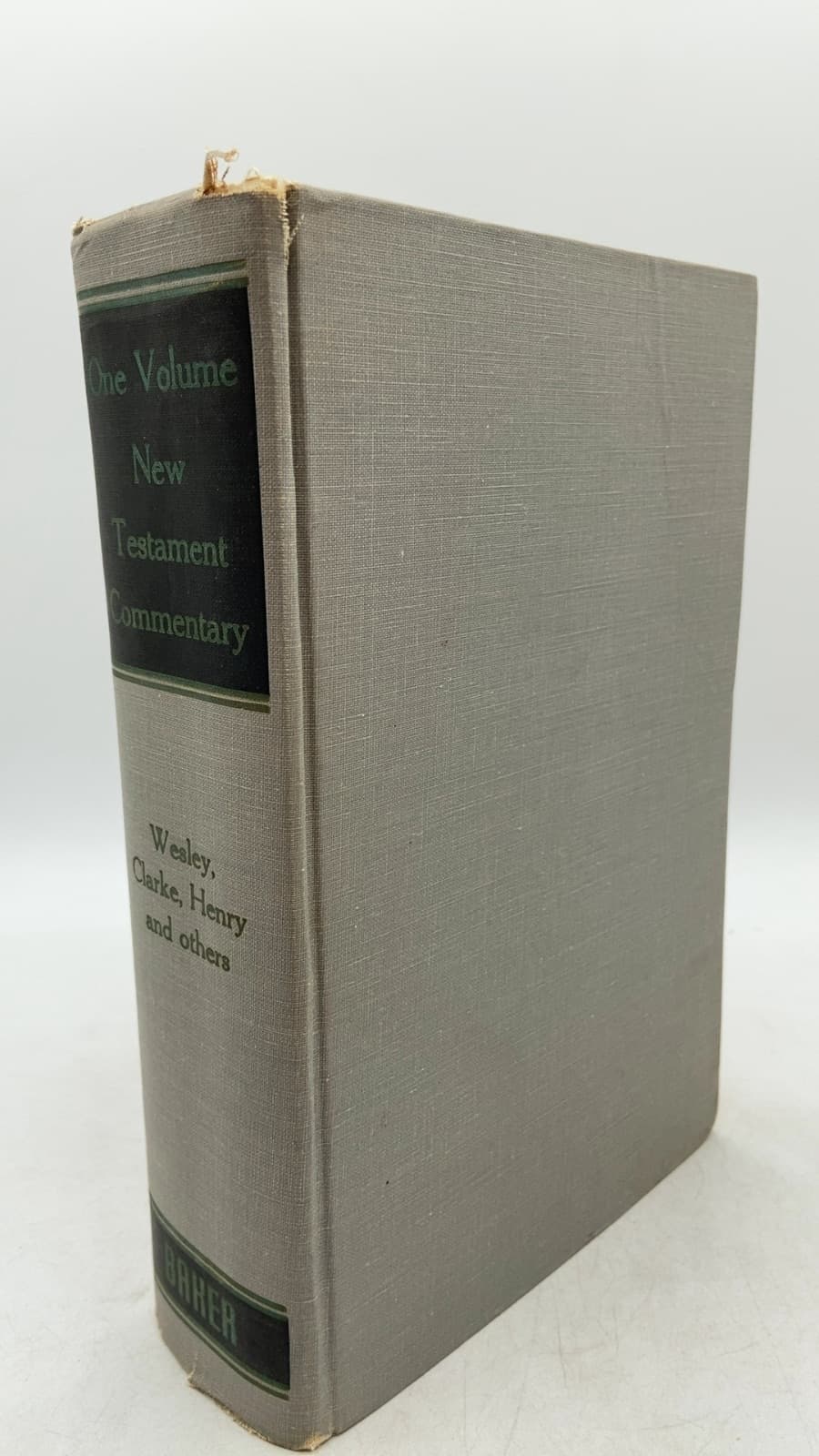 One Volume New Testament Commentary by John Wesley, Adam Clarke, Matthew Henry, and others - front cover