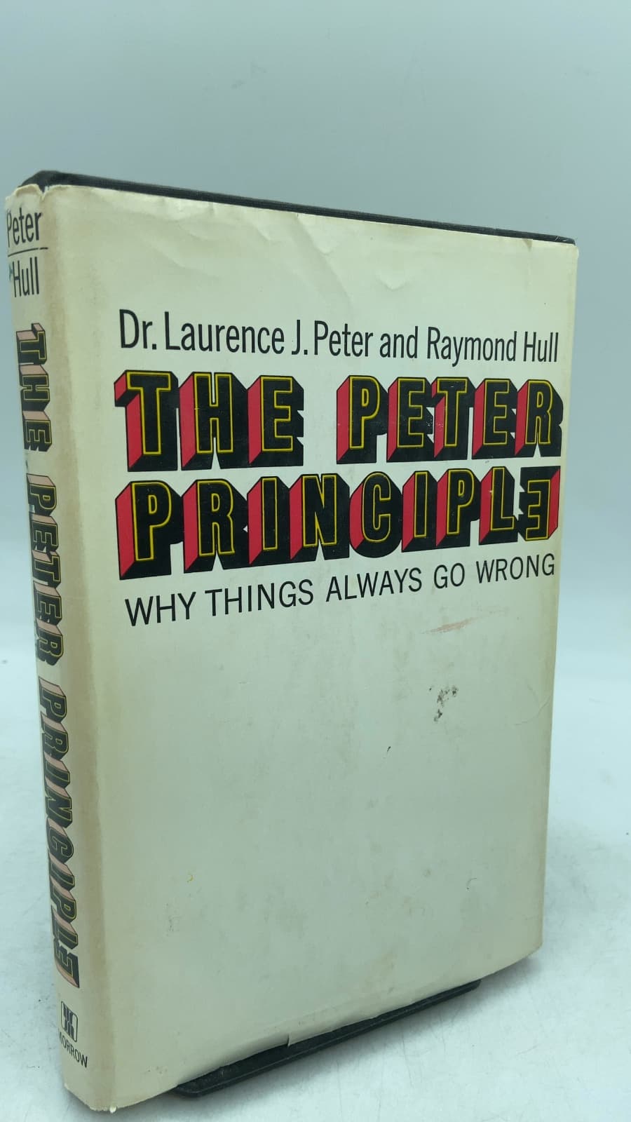 The Peter Principle by Laurence F. Peter and Raymond Hull - front cover